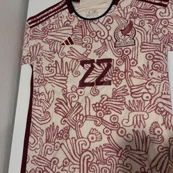 Mexico Chucky Lozano Jersey Size Small!