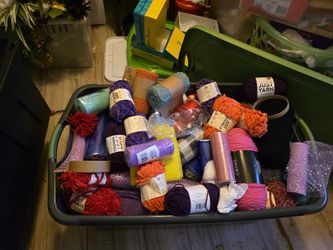 Yarn Mesh Wire Heart