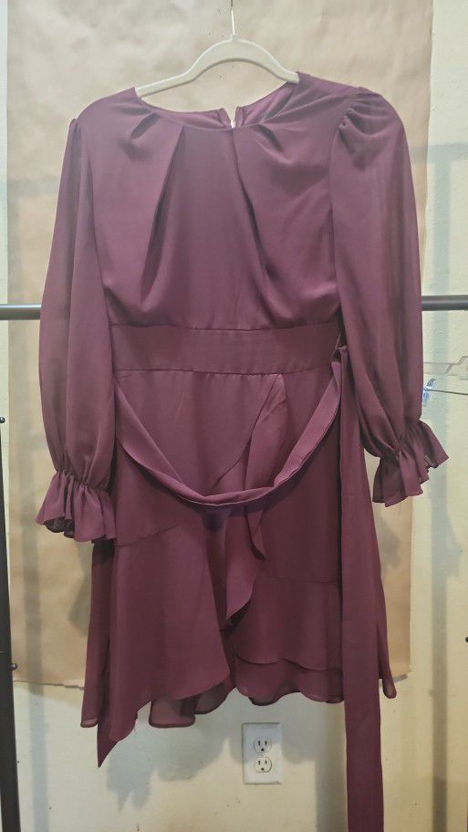 Be Darling Long Sleeve Ruffle A Line Thai Zips And Back High Low Dress Size 3 4 Excellent Condition