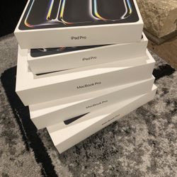 MacBook Pro And iPad Pro