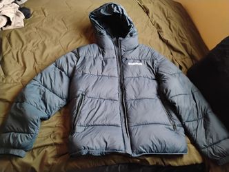 Down Jacket , L full size 👍