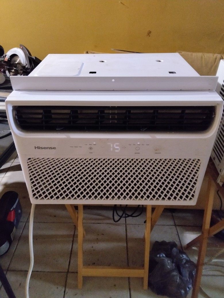 Ice Cold 8000 BTU Hisense Window AC Unit