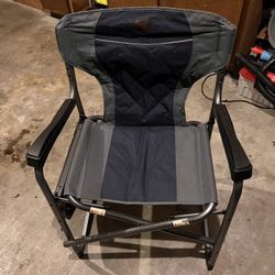 Lawn Chair With Table