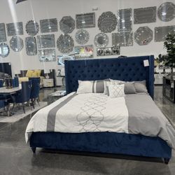 3 PIECE KING BED FRAME Includes: Headboard, Footboard, Side rails & slats 