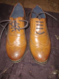 Boys leather dress shoes