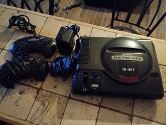 Sega Genesis 16 Bit Model 1 with games