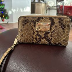 Michael Kors wallet