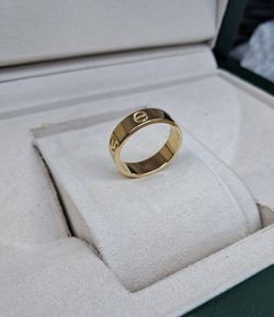 Ring 14k Size 8