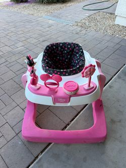 Disney Baby Minnie Mouse Baby Walker