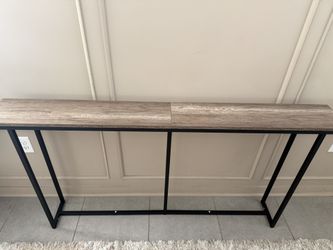 Console table 
