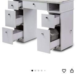 Manicure Table / nail station