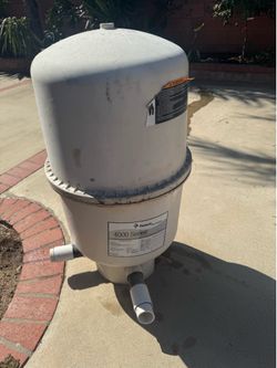 Pentair 4060 filter 4000 pool filter for parts or repairs the grits are one year old