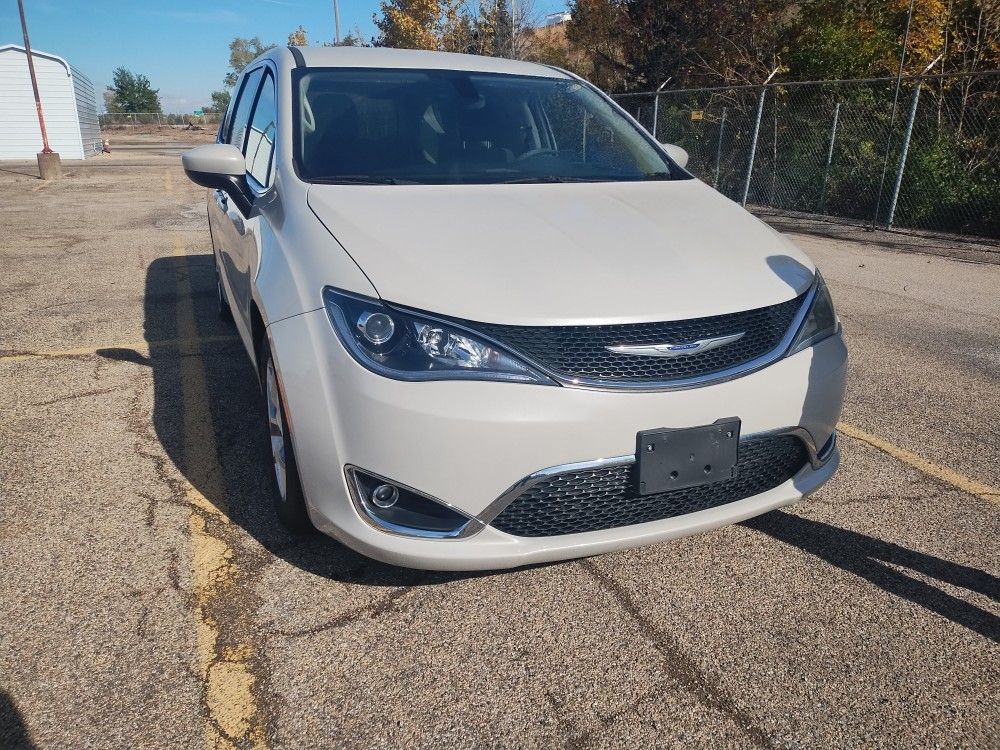 2017 Chrysler Pacifica