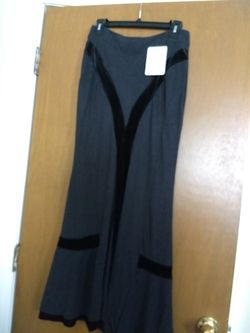 Skirts Europe size 46 42 it fits size 6-8 and 10-12