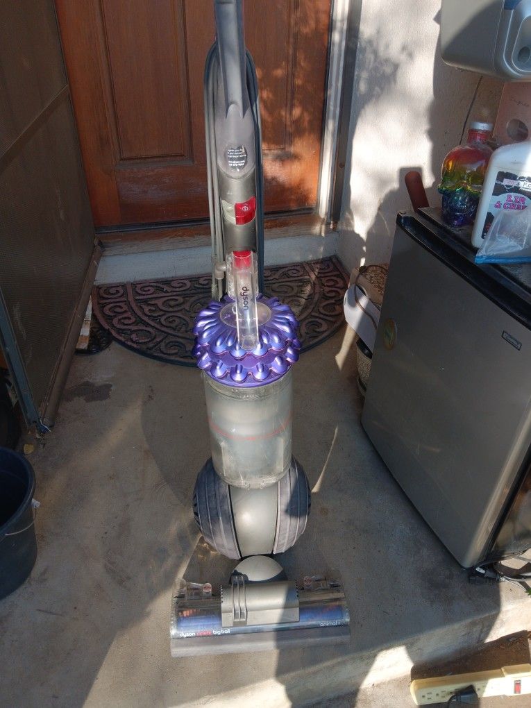 !! Vacuum Dyson DC 41