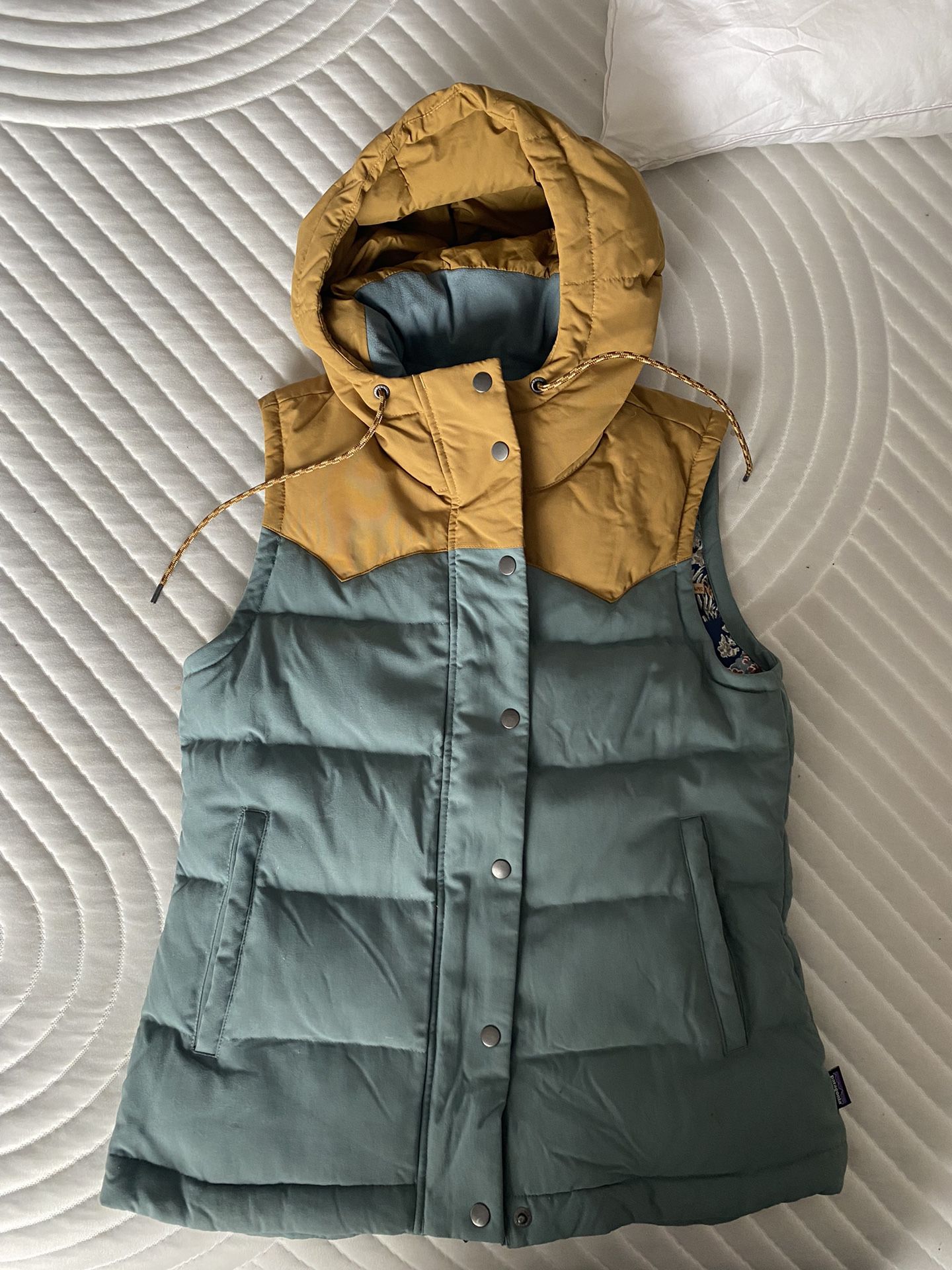 Patagonia Bivy Hooded Vest (s) 