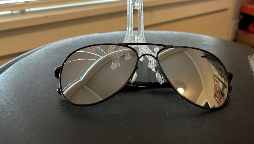 Oakley Elmont L Aviator Sunglasses