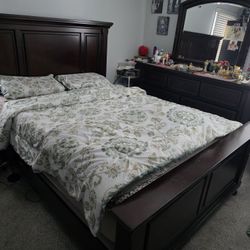 bed with dressing table