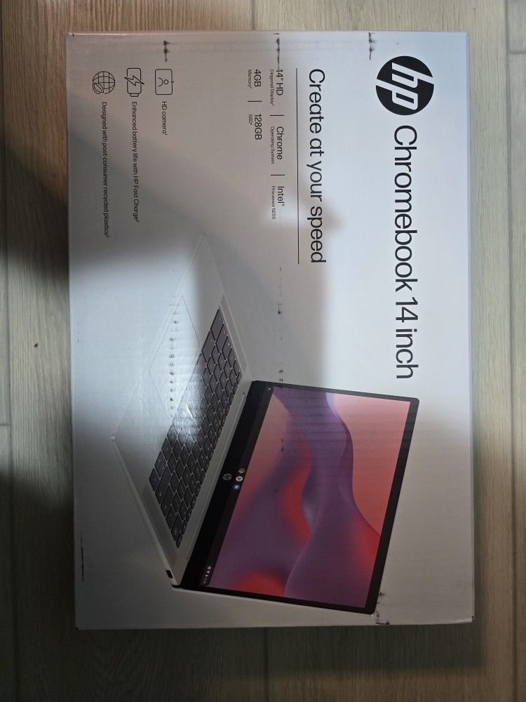 HP14 inch HD Chromebook Laptop Intel Processor N200 4GB RAM 128GB UFS Glacier Silver BRAND NEW!