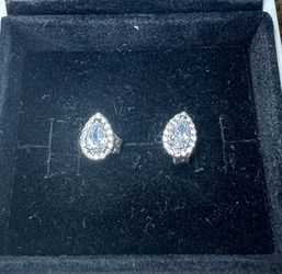 Pandora tear drop earrings