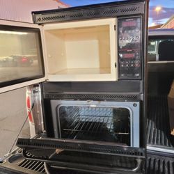 GREAT COMBO MICROWAVE AND OVEN ELECTRIC