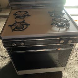 Gas Oven Vintage ( Still Working)