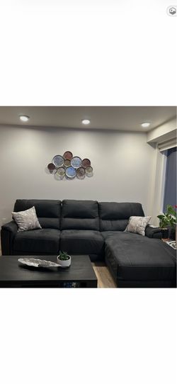 Sofa on a mechanism with usb chargers