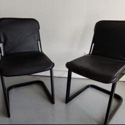 9-143 SET OF 2 Winton barstools black, New