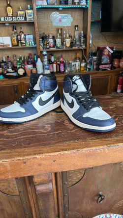 Air Jordan 1 Retro High Mid Navy SZ 10 PRICE NEGOTIABLE