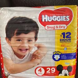 Huggies Snug & Dry Size 4, 29 Diapers