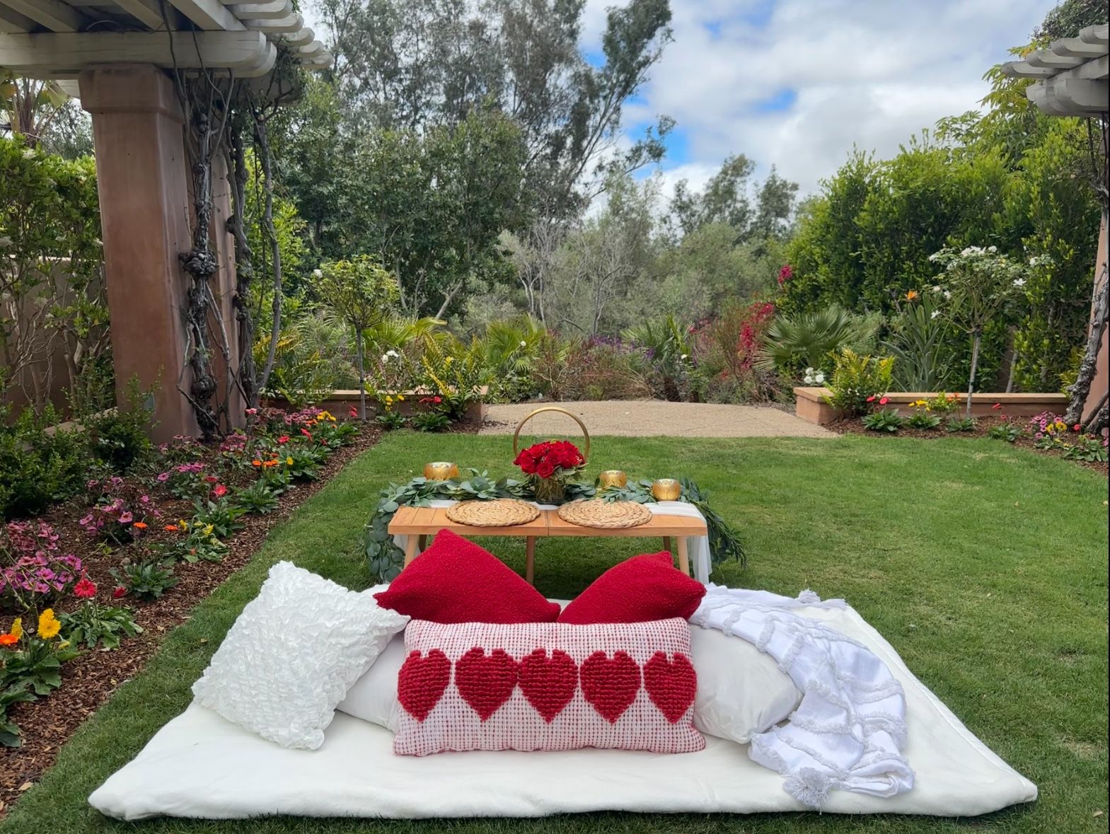 Wish Upon a Picnic SD Picnic set up! Table cushions blankets decor