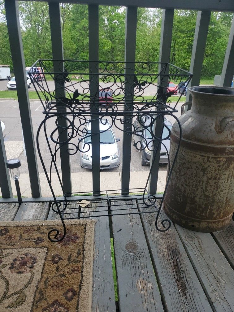 Plant Holder