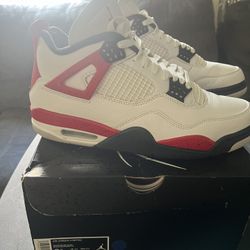 Jordan 4 Retro