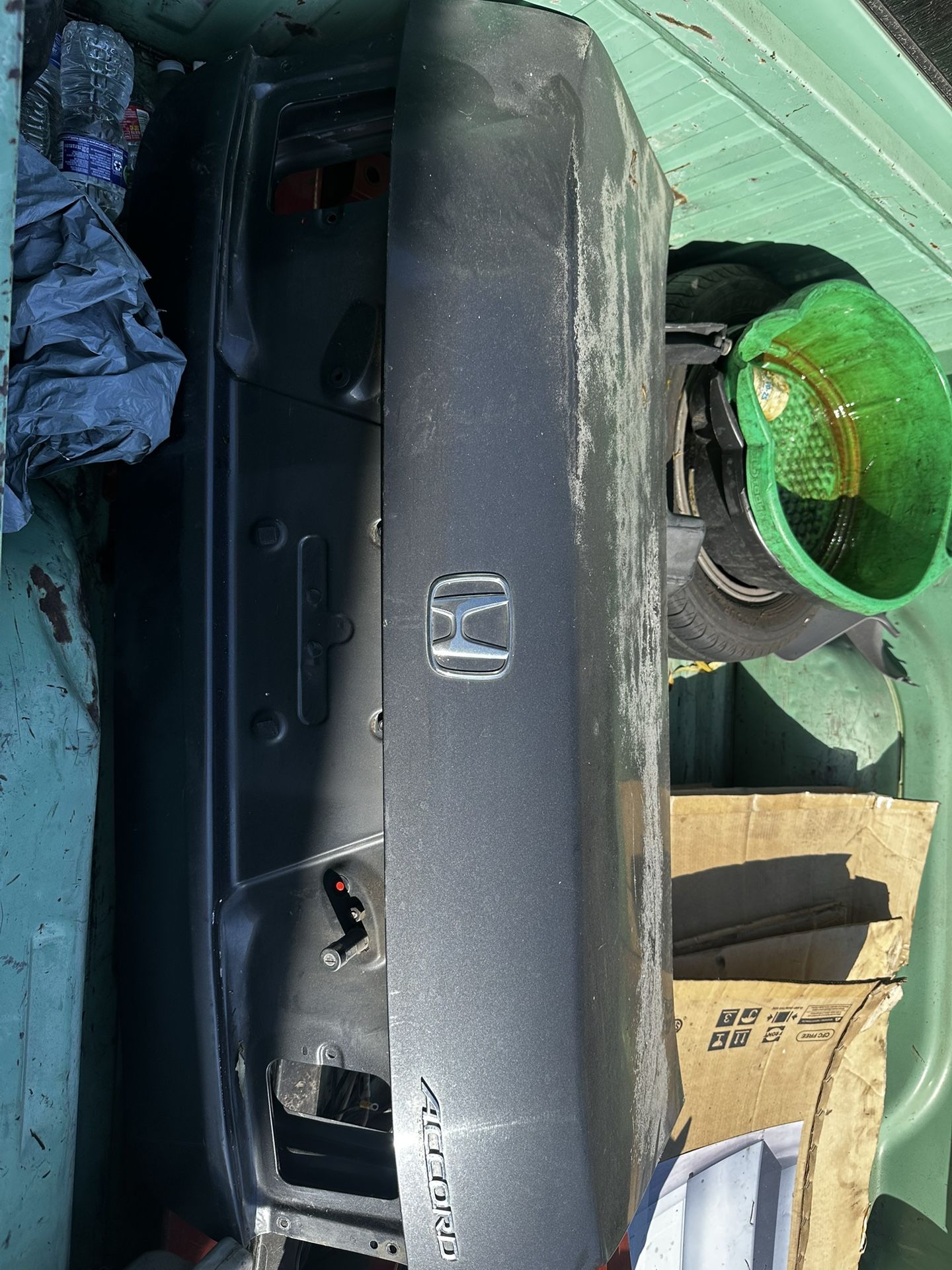 2005 Honda Accord Tailgate