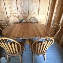Oak Table 6 Chairs 