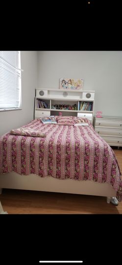 Full Size Bed And mattress
