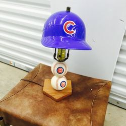 Vintage Cubs lamp