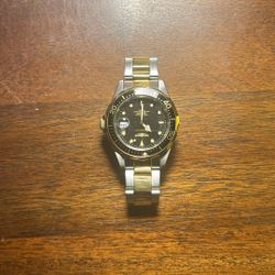 Invicta Watch With Extra Links