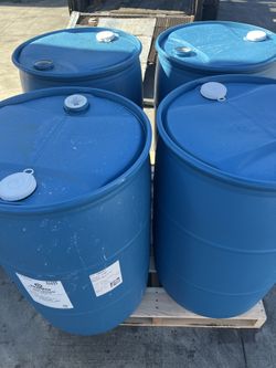 55 gallon Plastic Drums clothes top $20 each