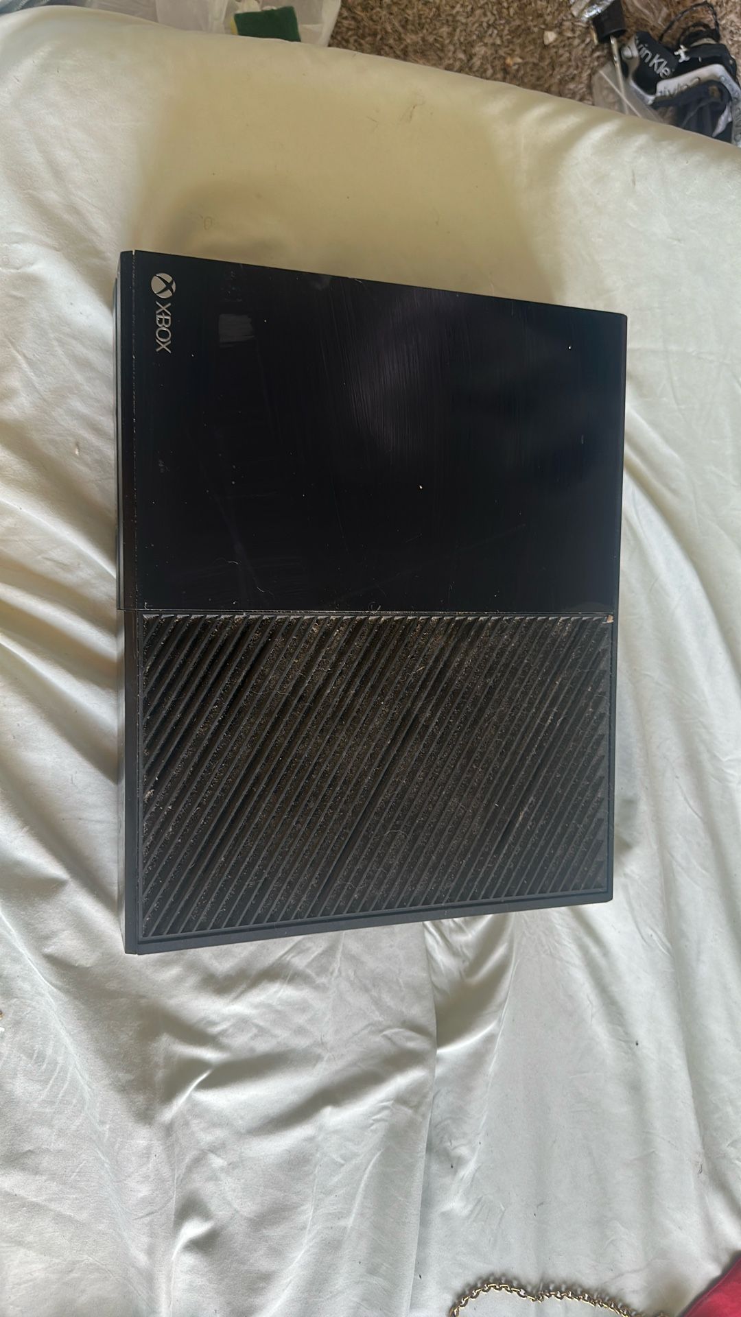 Xbox One Console (Works) – No Cables – $50 Price Negotiation-able