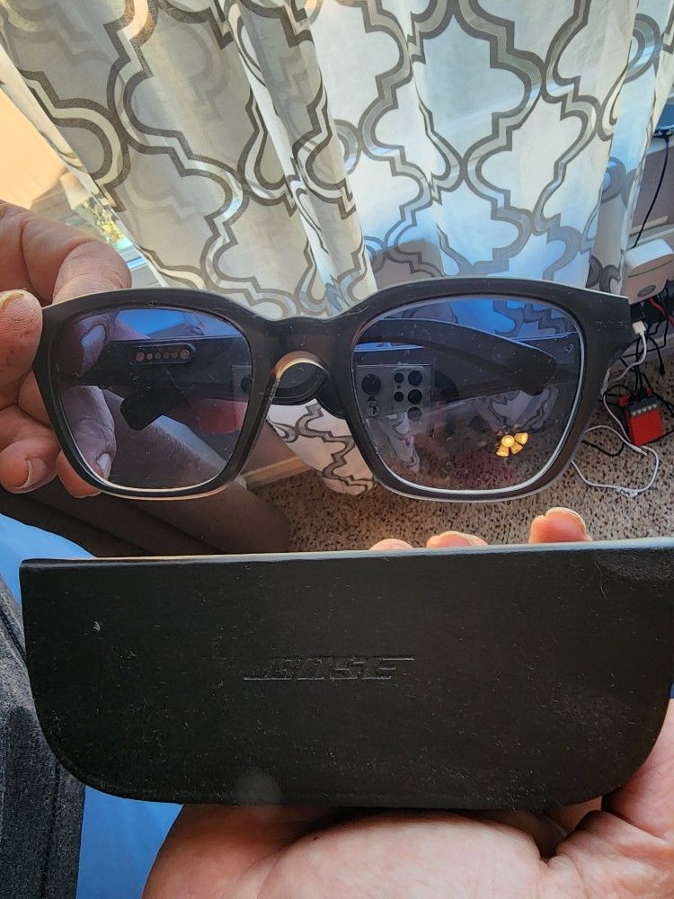 Bose Sunglass Bluetooth W/ Extra Lens (Extra Lens Never Used),All Products : American Fashion Style Bags On Sale