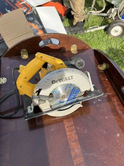 DeWalt DW359 Type 2 7-1/4" Circular Saw