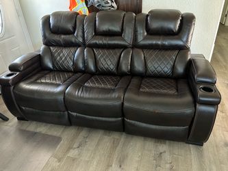 3-Seat Leather Reclining Sofa w/ Center Console & Charging Port