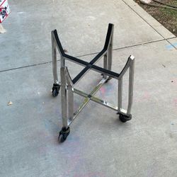 Green Egg Or Similar Stand 