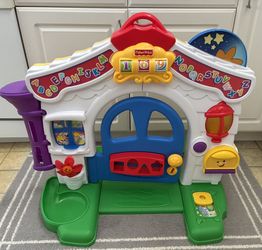 2004 Fisher Price 2-sided Laugh & Learn Learning Home playhouse