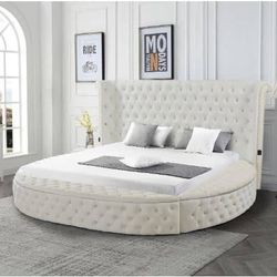 ROUND BED WITH USB AND SPEAKERS KING OR QUEEN