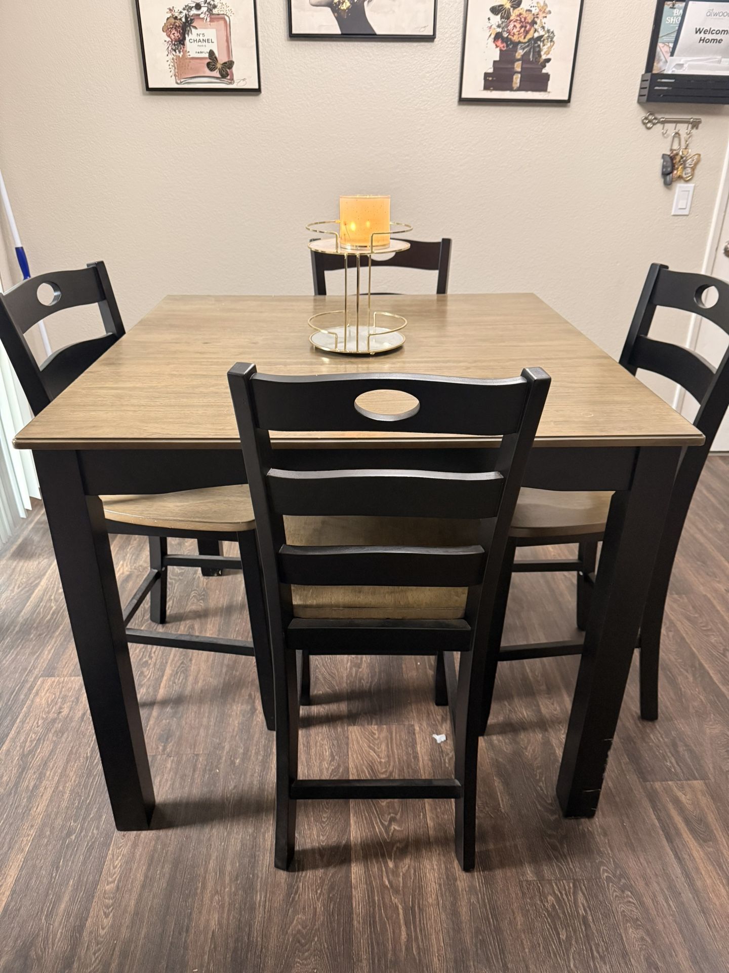 Dining Table Set
