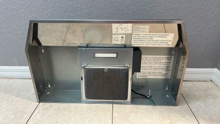 Range Hood under cabinet 30 in