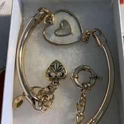 Mother Of Pearl Heart Braceket 