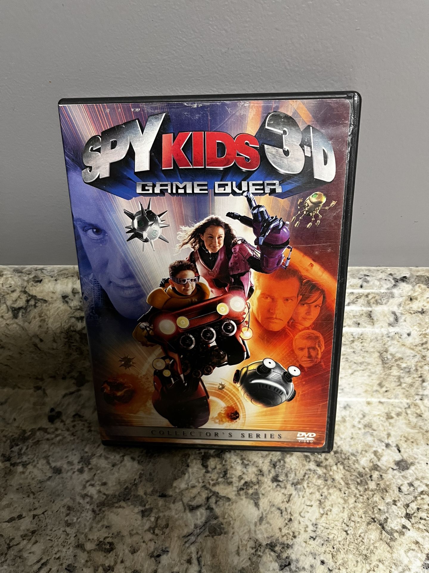Spy Kids 3: Game Over (DVD, 2004, Includes both 2-D and 3-D Versions)